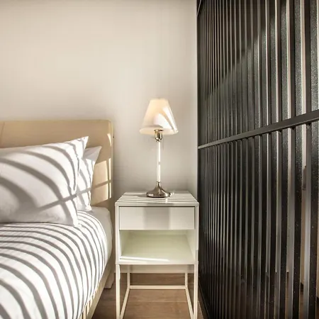 Irinis 150 Urban Luxury Apartamento *