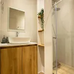 Irinis 150 Urban Luxury By Sweet Keys