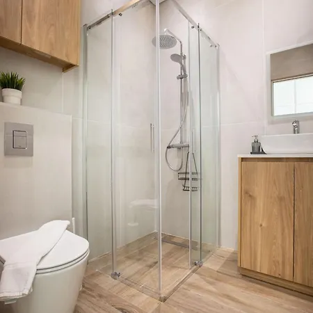 Irinis 150 Urban Luxury By Sweet Keys דירה