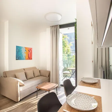 דירה Irinis 150 Urban Luxury By Sweet Keys *