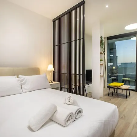דירה Irinis 150 Urban Luxury By Sweet Keys *