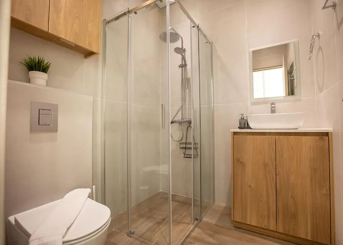 Irinis 150 Urban Luxury * 레메소스